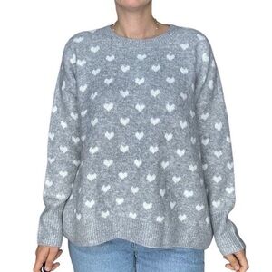 Vince Camuto Gray and White Heart Sweater